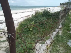 Nyali Sandy Beach , 5 Acres