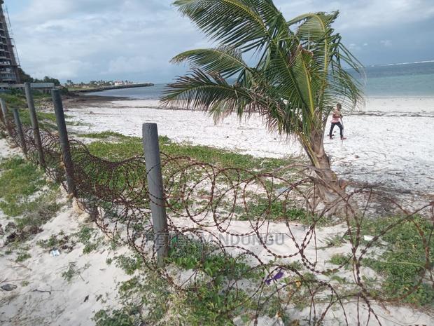 Nyali Sandy Beach , 5 Acres - thumbnail 5
