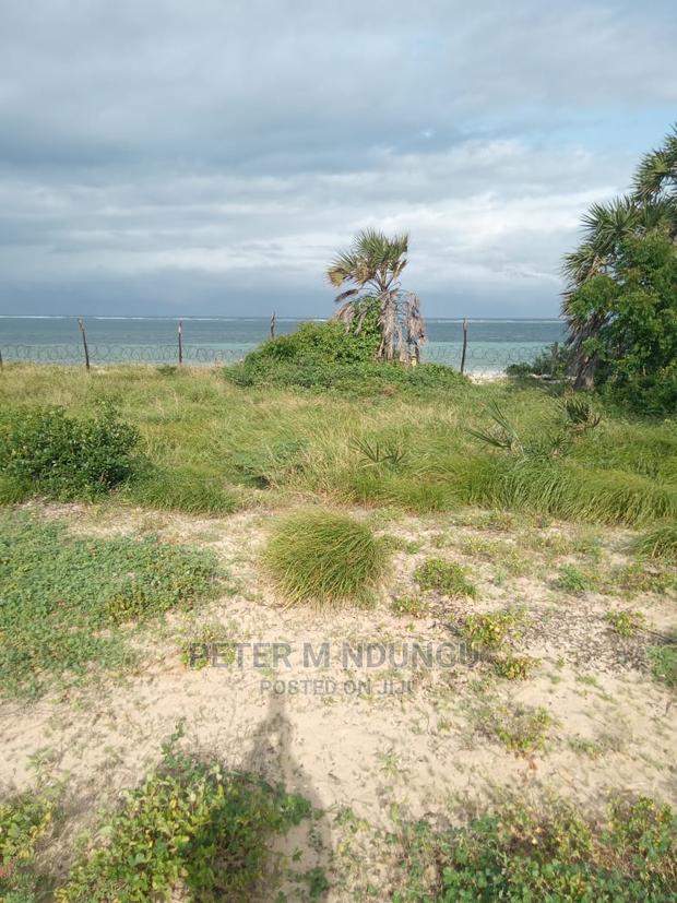 Nyali Sandy Beach , 5 Acres - thumbnail 8