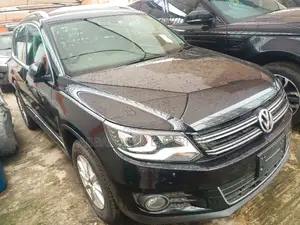 Volkswagen Tiguan 2.0T S AWD 4MOTION 2017 Black
