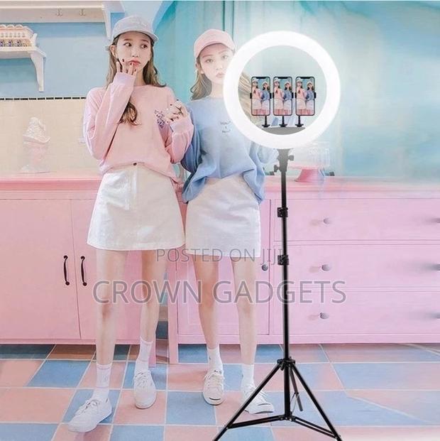 2.1 Tripod 14 Inch Dimmable Ring Light LED - main view