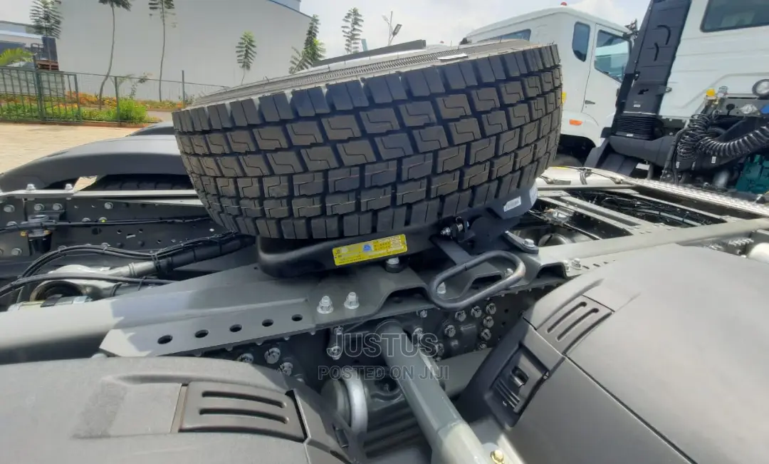 Howo Nx Prime Mover