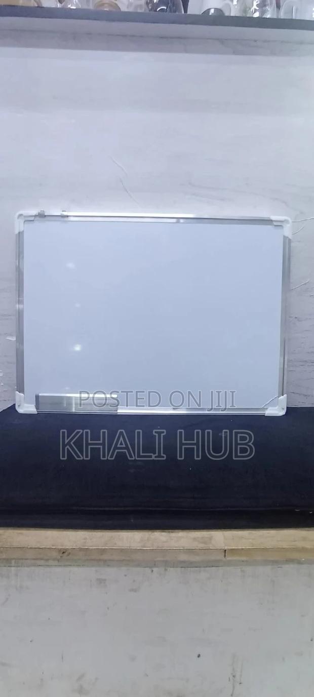 Whiteboard 60cm by 45cm