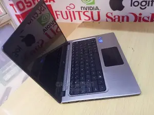New Laptop HP Folio 13 4GB Intel Core i5 SSD 256GB