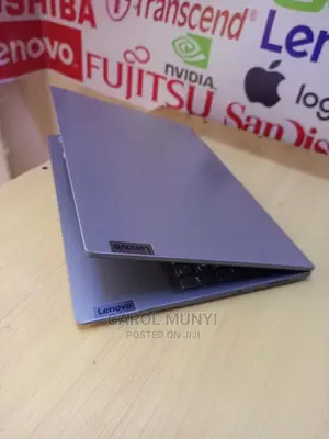 Laptop Lenovo IdeaPad 330S 8GB Intel Core I3 HDD 1T