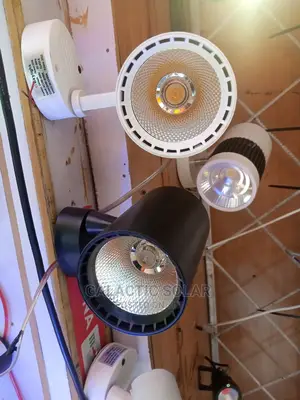 30w Led Stand Alone Spot Light