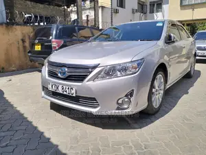 Toyota Camry 2016 Silver