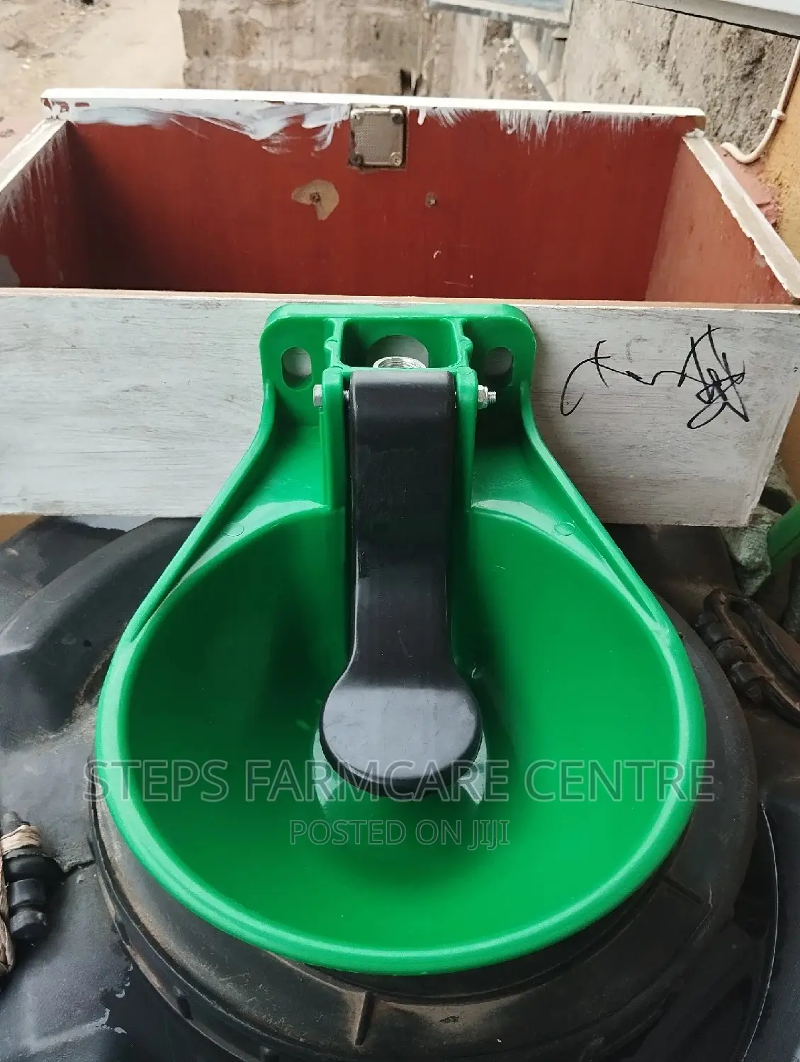 Plastic Green Cow Drinkers