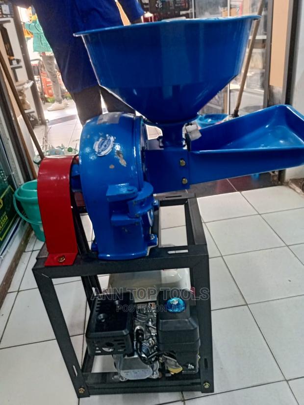 Complete Maize Miller With Engine - main view