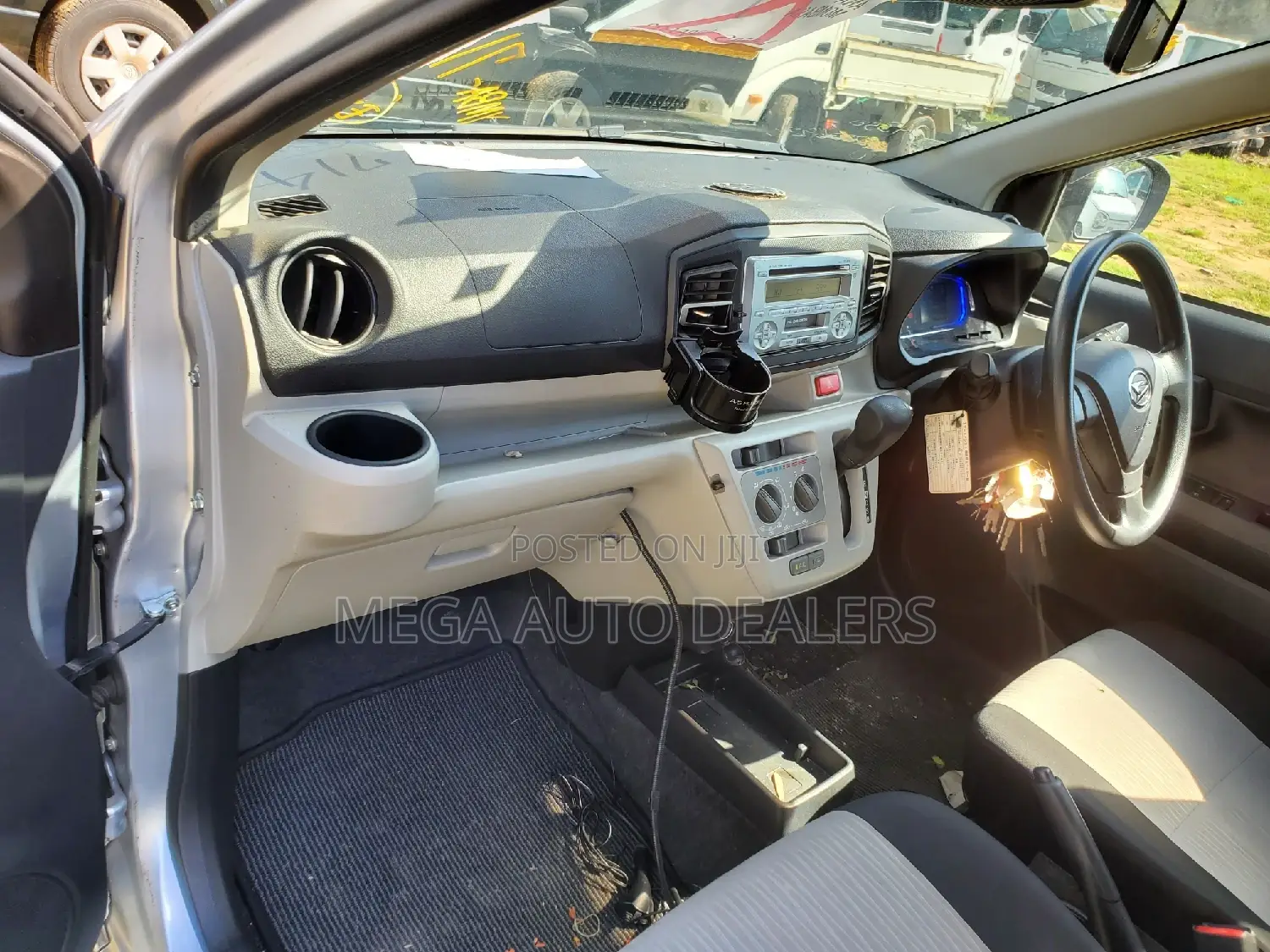Daihatsu Mira 2018 Silver
