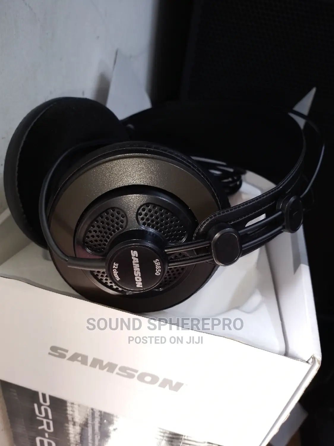 Samson SR850 Headphones