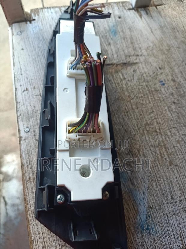 Axela Main Switch - thumbnail 2