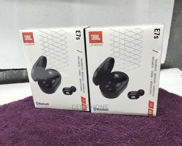 JBL E7s Wireless Earbuds - thumbnail 4