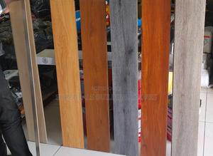 Warm Pleasant Wood Flooring Laminate - thumbnail 2