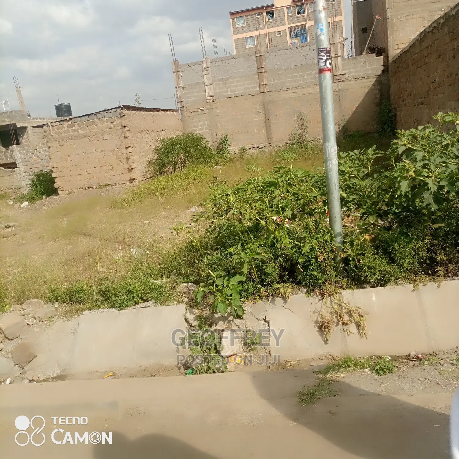 Selling 40x80 Plot in Utawala Airways