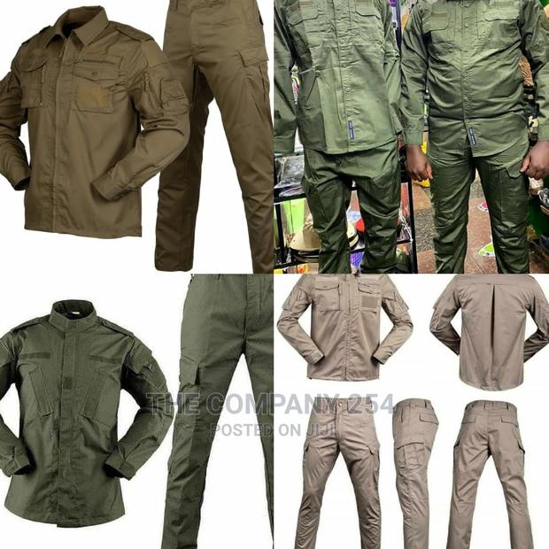 Men's Assorted Original Desert Tactical Millitary Uniforms