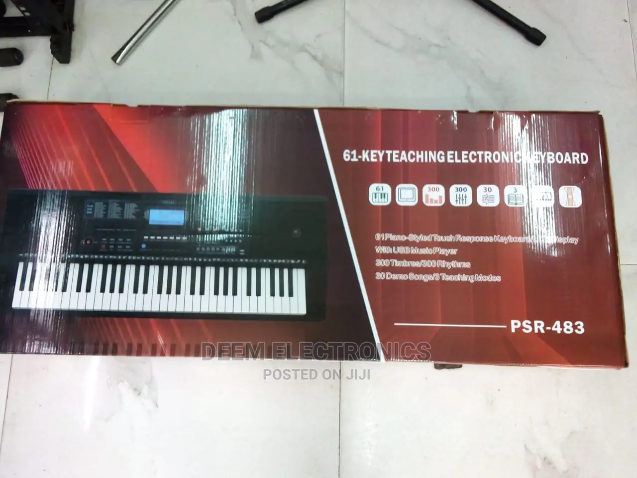Keyboard PSR 483
