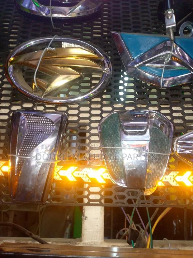 Emblem Logo Toyota IST 2001 2002 2003 2004 2005 ,Allion 240 - main view