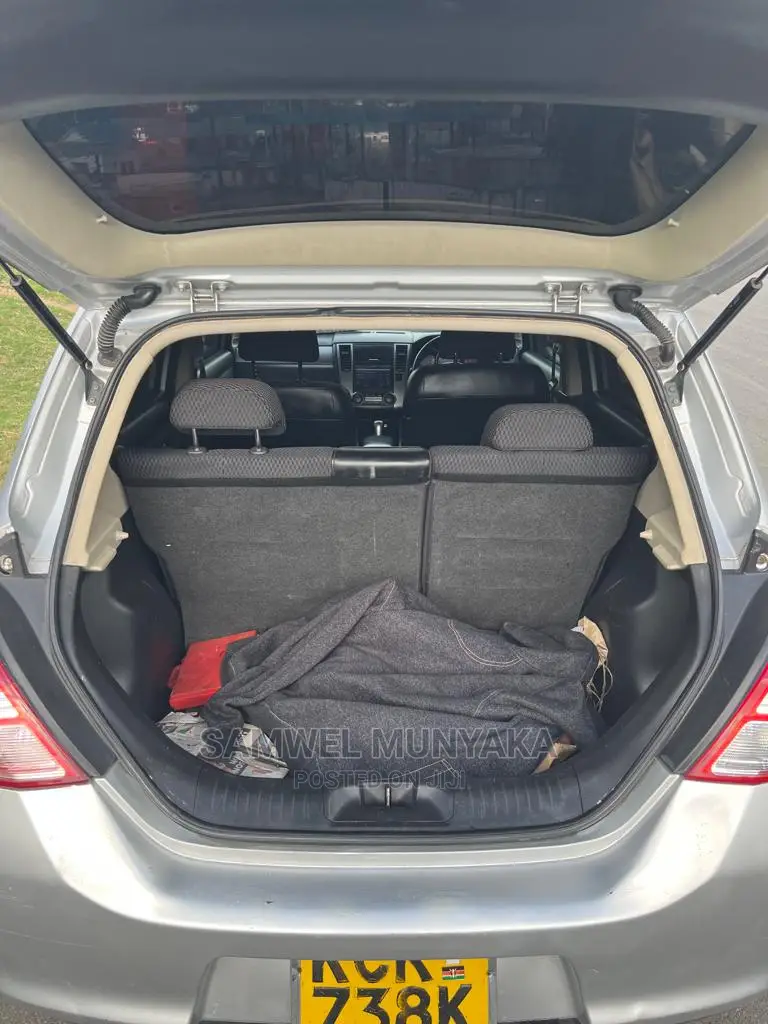 Nissan Tiida 1.5L 16V 2012 Silver