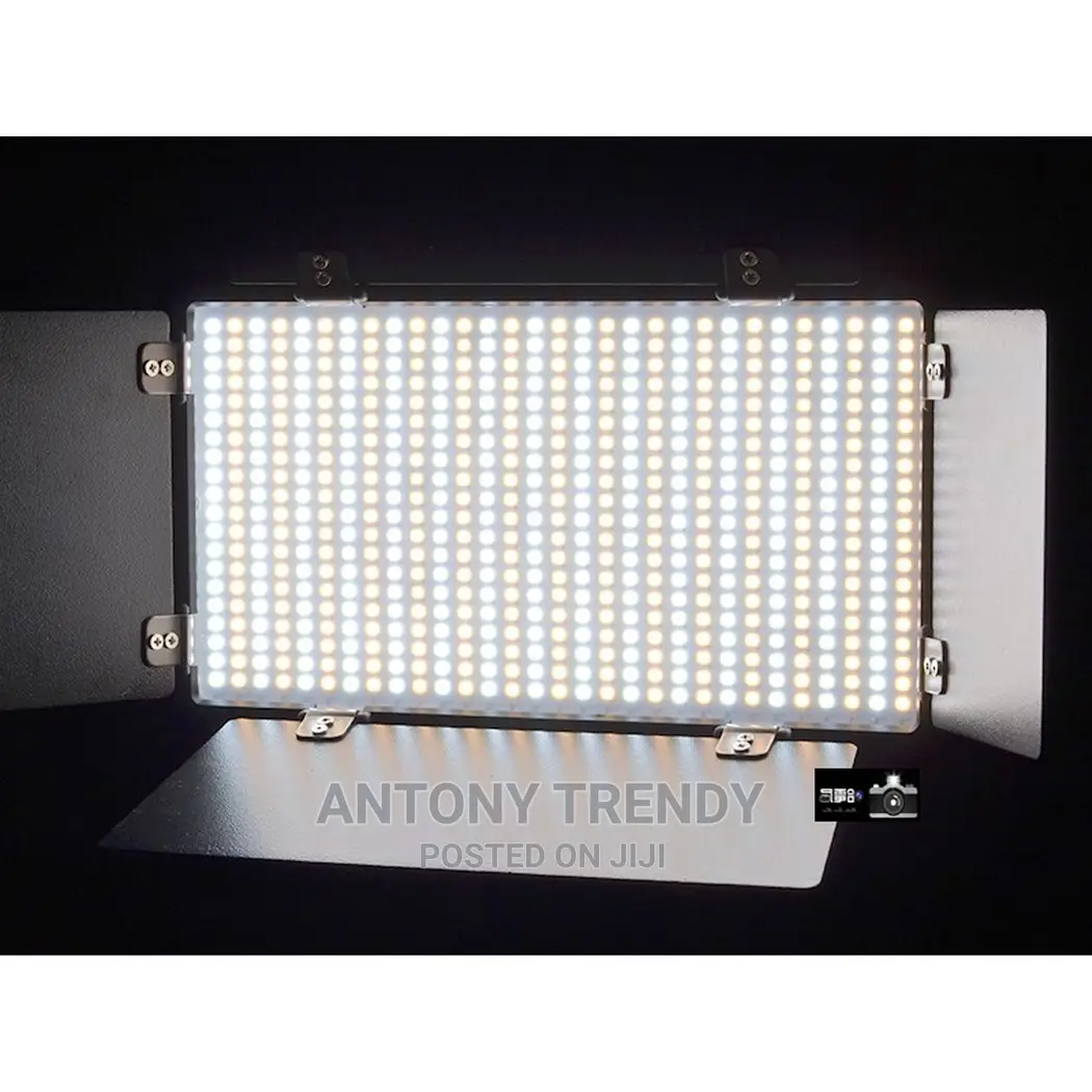 Studio Light Pro Led 600 With Stand - 35w