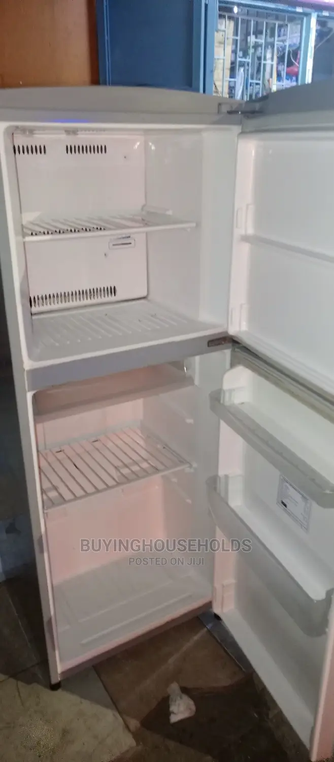 Toshiba 168L Two Door Fridge
