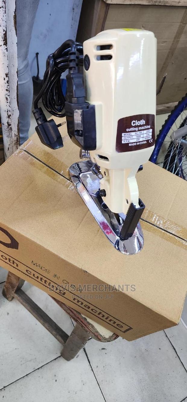 Electric Cloth Cutting Machine - thumbnail 2