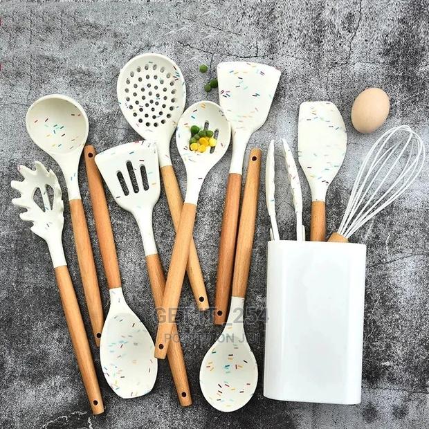 Unique White Marble Silicon Spoon Set - thumbnail 2