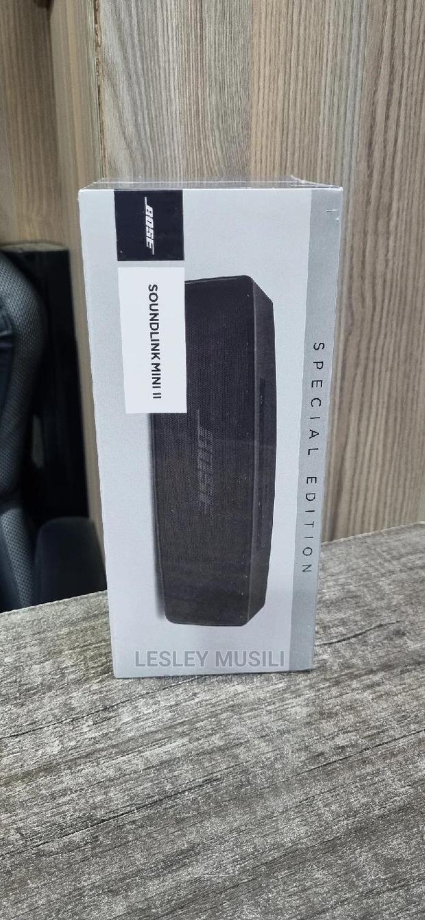Bose Soundlink Mini II Bluetooth Speaker - main view