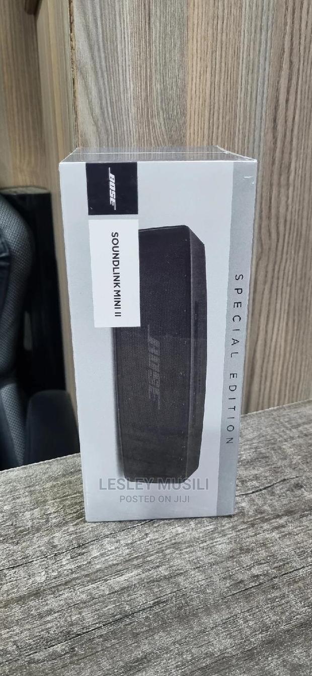 Bose Soundlink Mini II Bluetooth Speaker - thumbnail 3