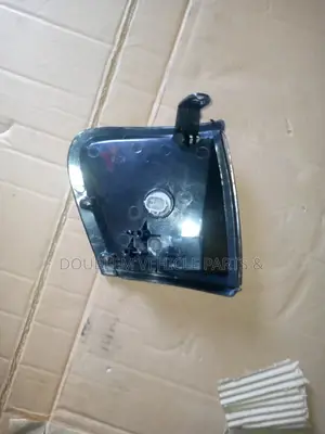 Corner Lamp Isuzu TFR 1999 Clear Isuzu Tougher 1999