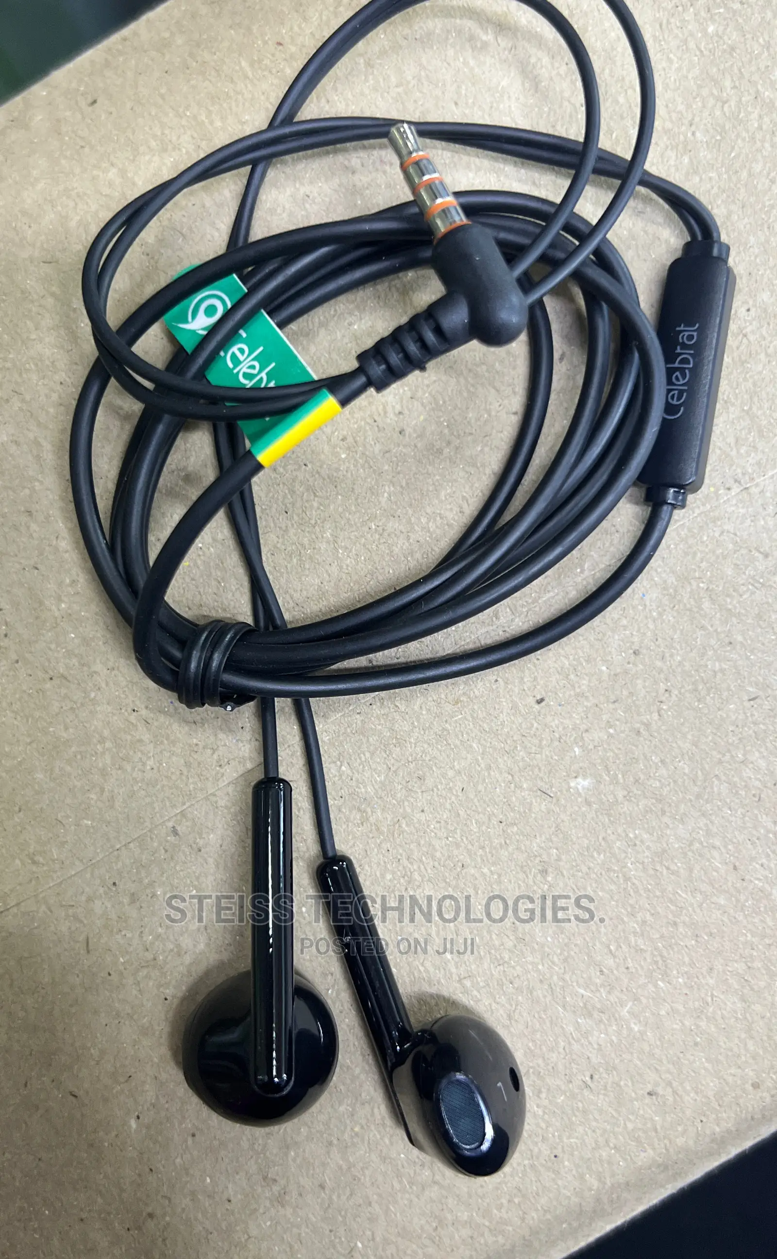 G6 Celebrat Wired Flat Earphones