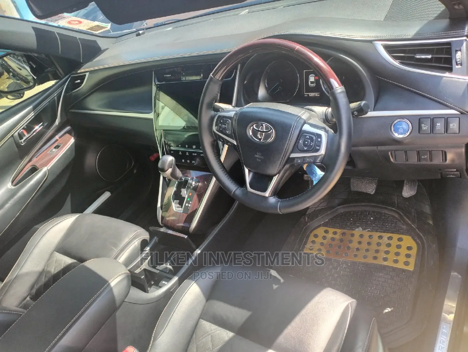 Toyota Harrier 2.5 Hybrid 4WD 2014 Blue