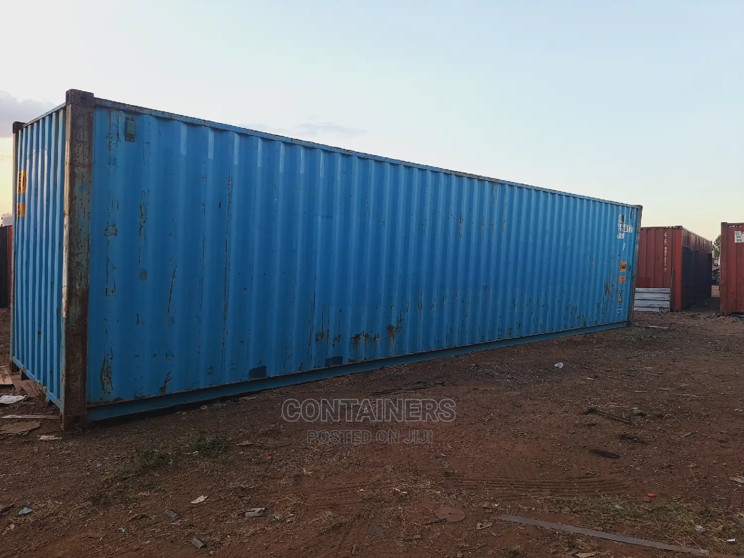 20ft Container at 40ft Container At