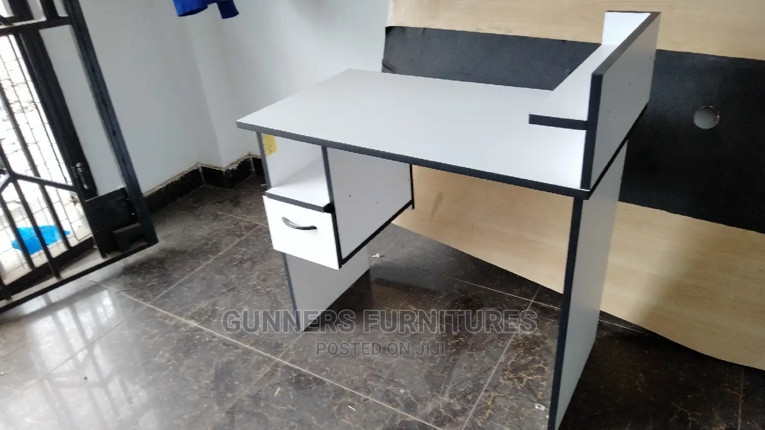 Office Desk Office Desk