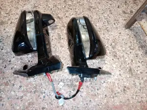 Harrier New Shape Side Mirrors With Camera