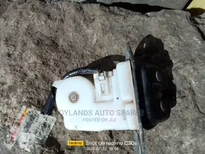 X-Trail T31 Boot Lock With Actuater
