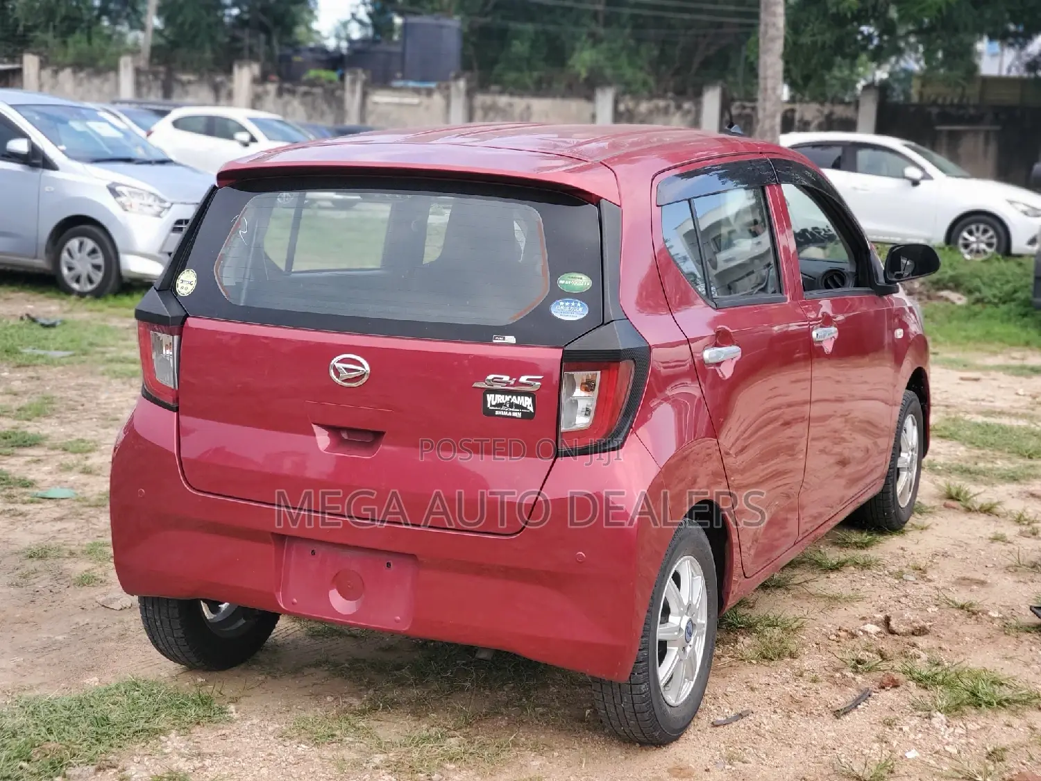 Daihatsu Mira 2018 Red