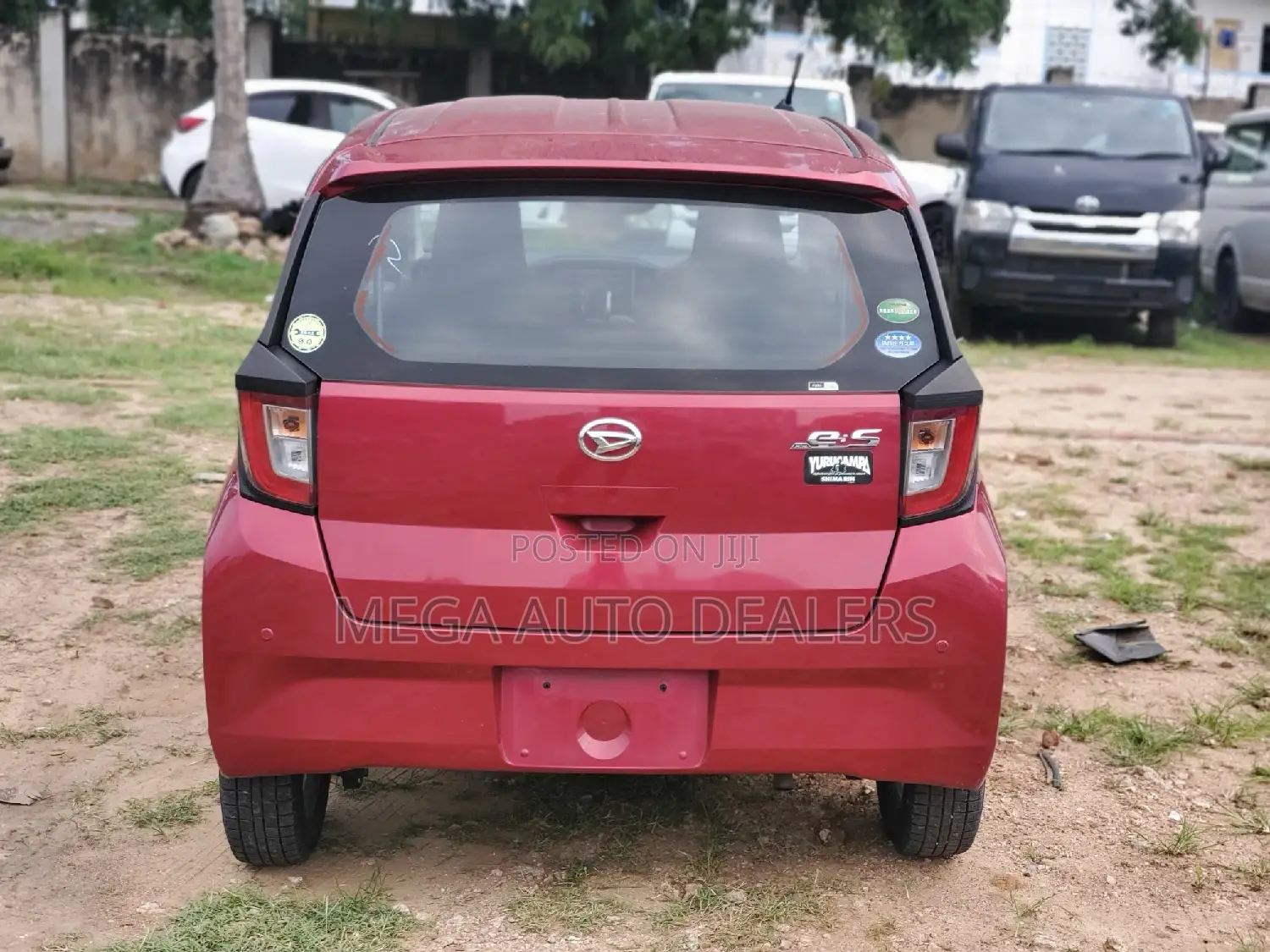 Daihatsu Mira 2018 Red