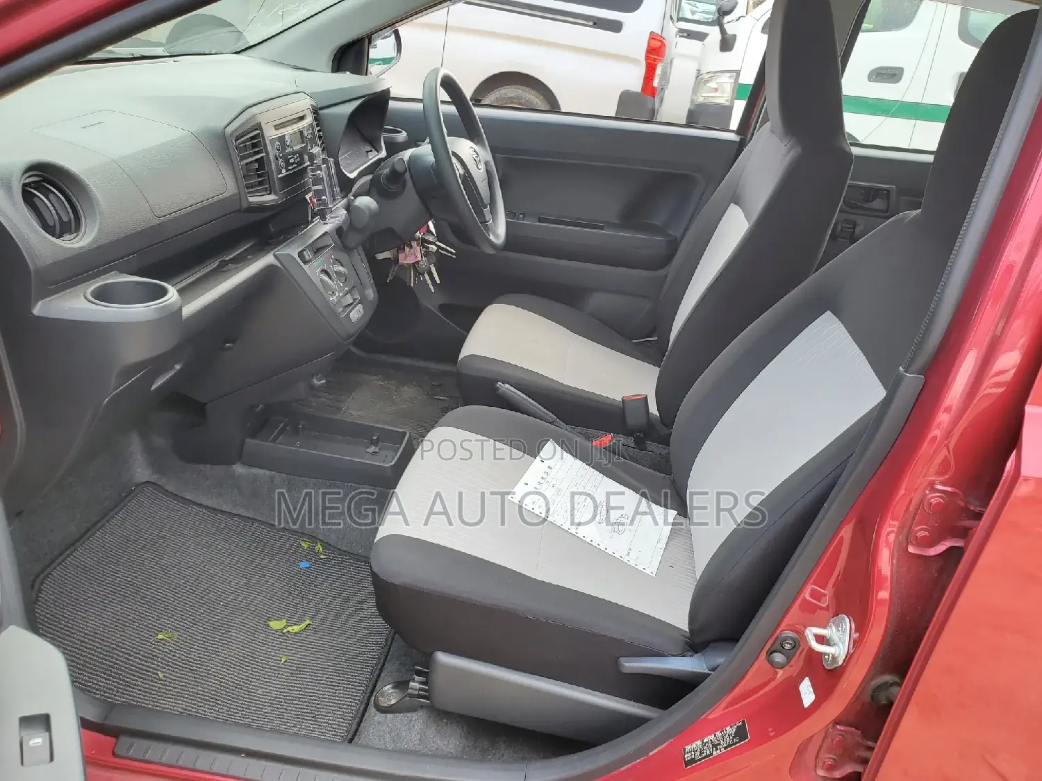 Daihatsu Mira 2018 Red