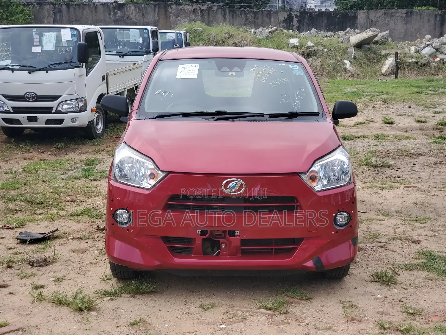 Daihatsu Mira 2018 Red