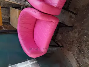 Salon Seats Pink Plain