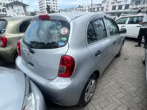 Nissan March 2016 Silver