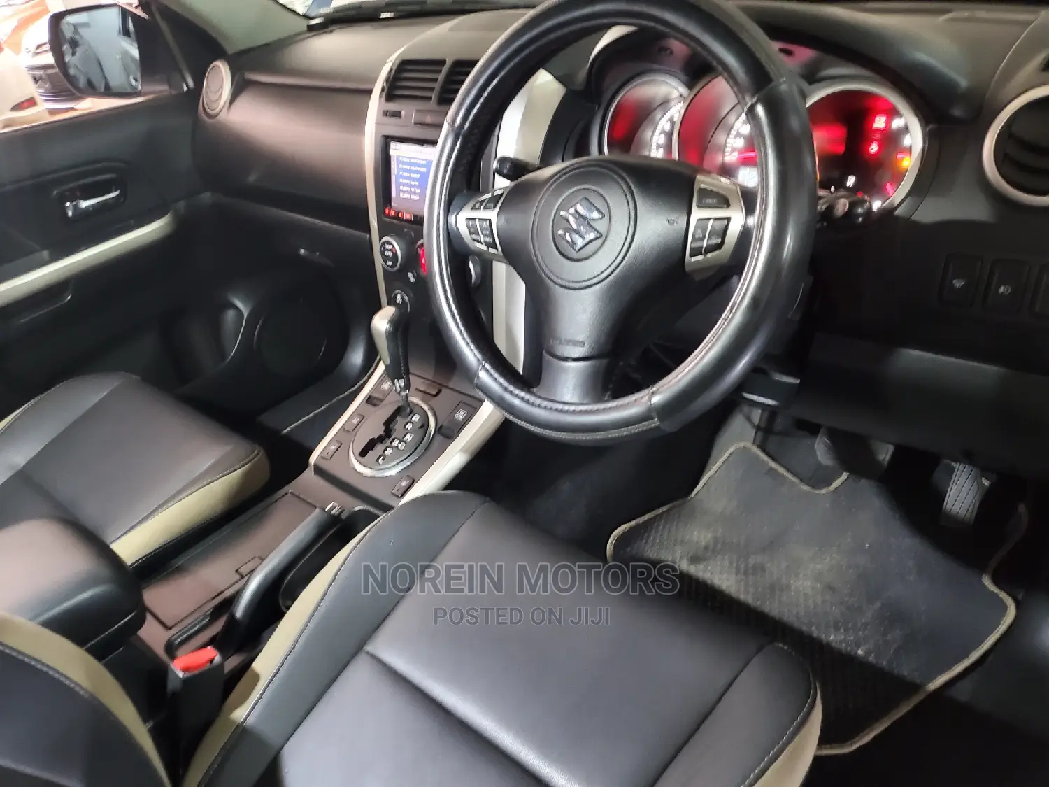 Suzuki Escudo 2017 Silver