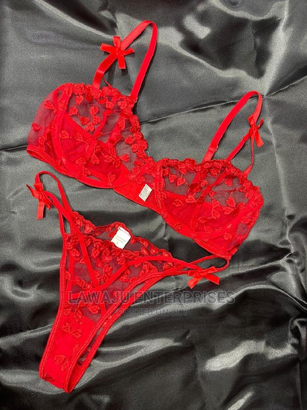 Red Bra Panty Quality Lingerie Lace Set - thumbnail 3