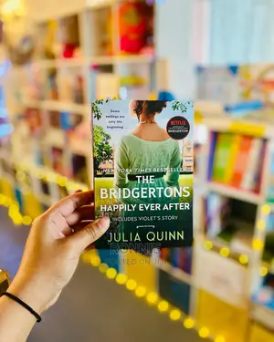 The Bridgertons Book by Julia Quinn