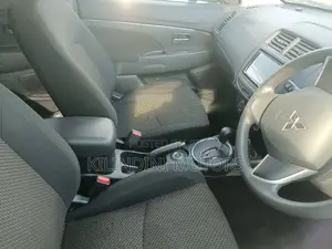 Mitsubishi RVR 2017 Silver
