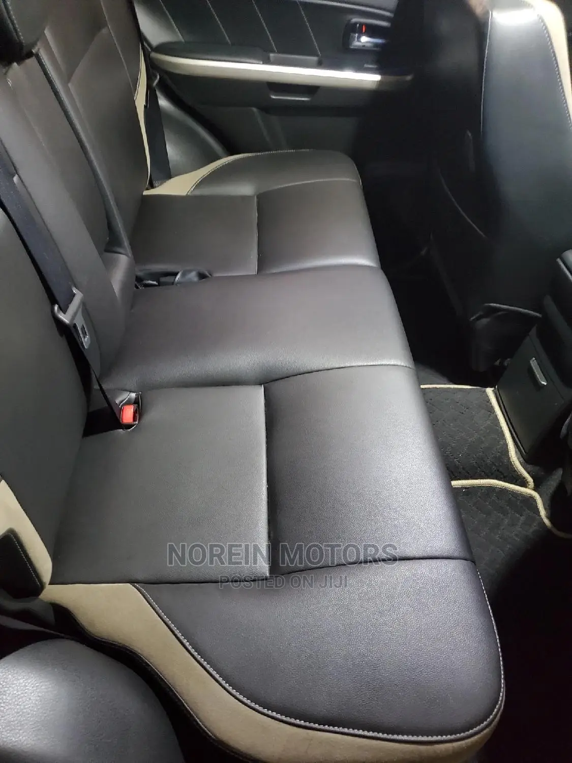 Suzuki Escudo 2017 Silver