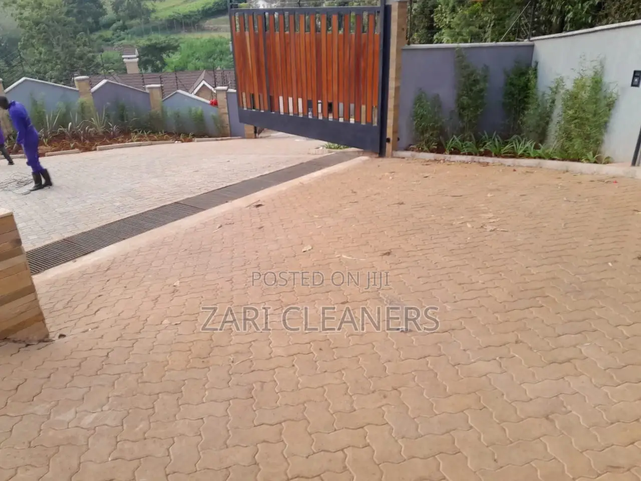 Exceptional Excellent Cabro Cleaning Services