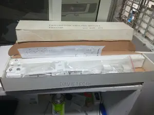 Universal Projector -Ceiling Brackets