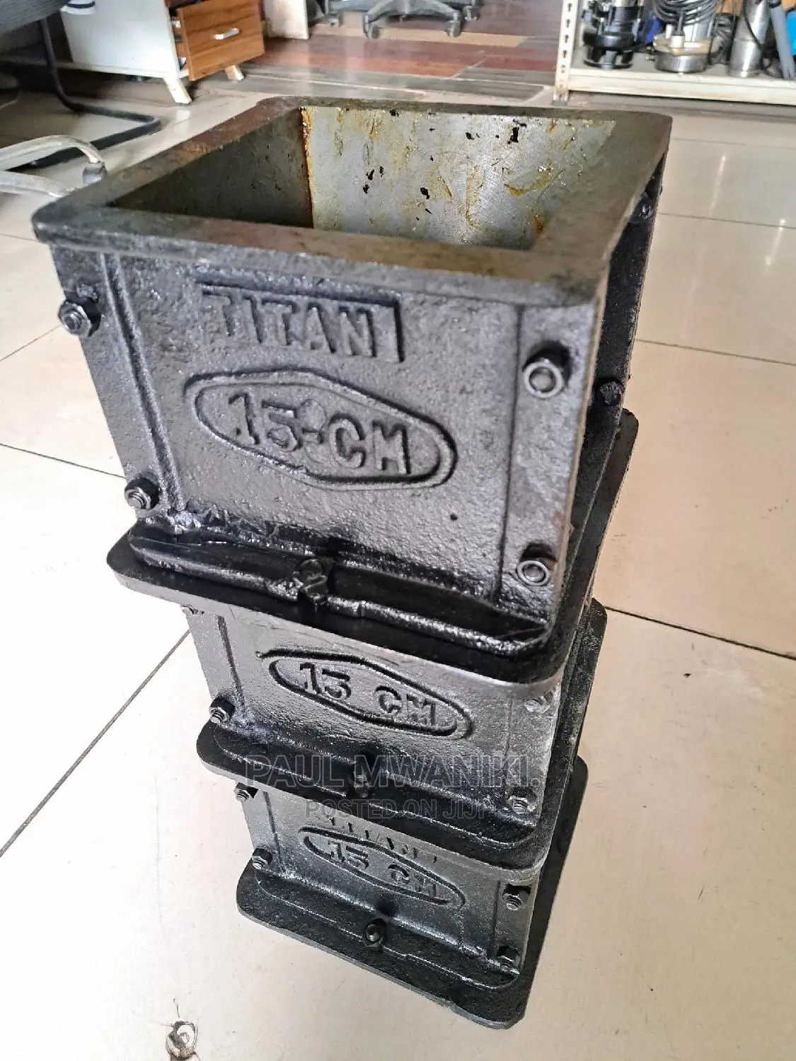 CI CUBE MOULD Size: 150x 150 X 150 Mm, 7 KGS Cast Iron